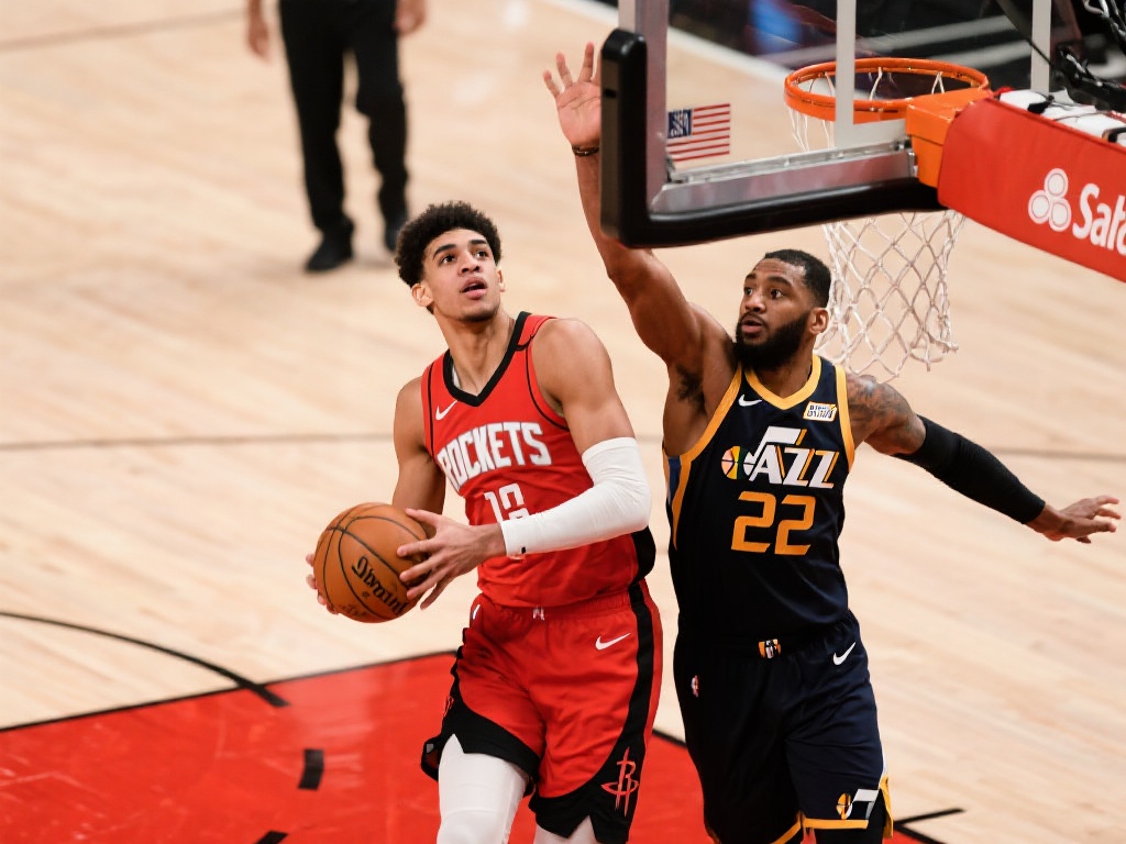 申京爆发33分10板 火箭客场力克爵士 值得一提的是,申京不仅在进攻端大放异彩,